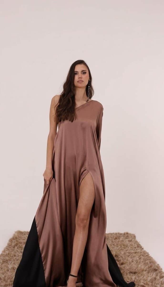 Bronz Japon ipek elbise, akışkan kesimli Soul of Leila lüks resort wear kadın elbisesi