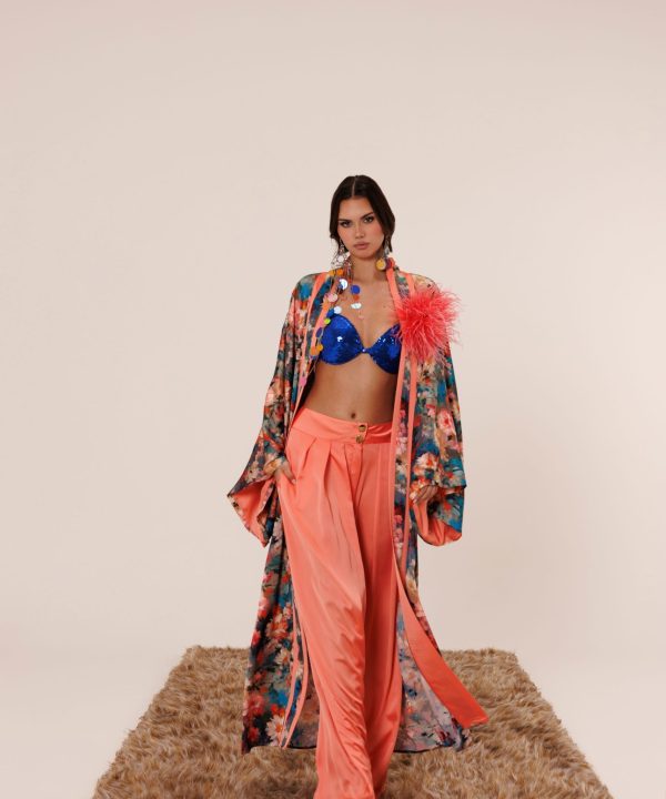 Coral Garden floral desenli Japon ipeği kimono takım detay görünüm