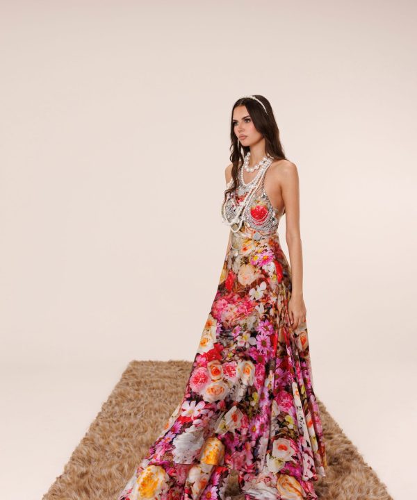 Akışkan Mulberry ipek kumaşıyla hareket eden floral Eden couture elbise