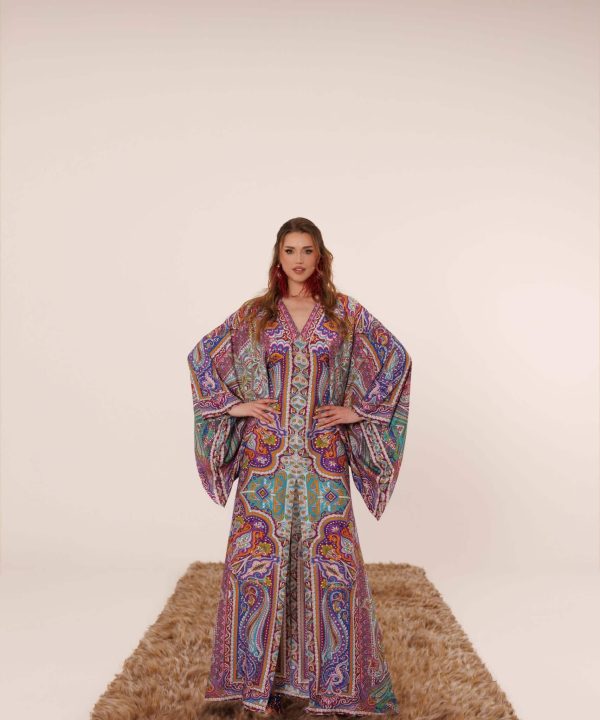 Royal Alhambra ipek maxi kaftan elbise geniş kol detaylı lüks kadın giyim tasarımı