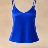 Saks mavi ipek askılı bluz Soul of Leila Leila Sapphire Silk Camisole Blouse V yaka parlak kadın bluz ürün fotoğrafı